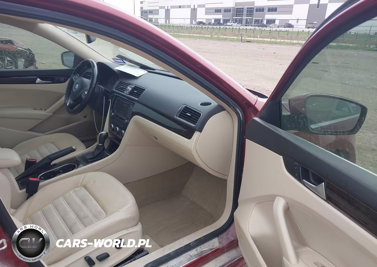 2015 Volkswagen Passat 2.0L Tdi Sel Premium VIN:1VWCV7A38FC108550 - 5