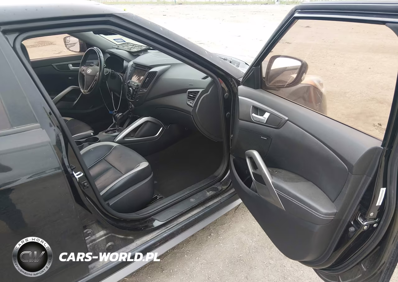 2014 Hyundai Veloster Turbo W-Black VIN:KMHTC6AE0EU204746 - 5