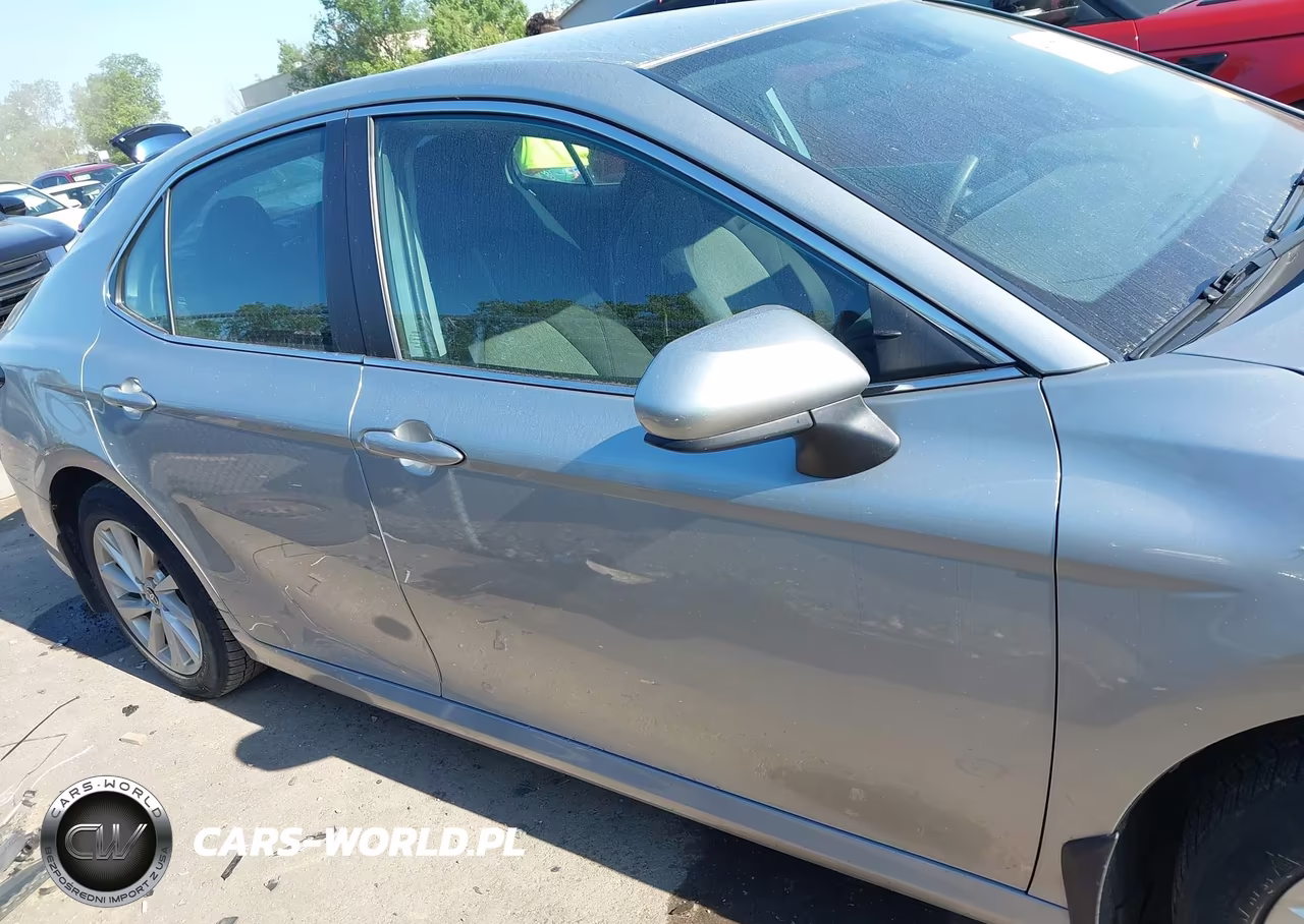 2022 Toyota Camry Le VIN:4T1C11AK8NU018760 - 13
