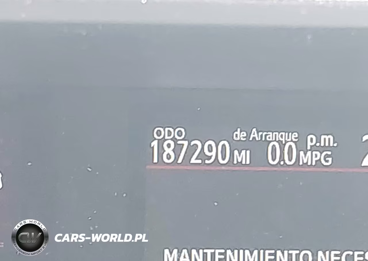 2015 Toyota Prius C Two VIN:JTDKDTB32F1110606 - 15
