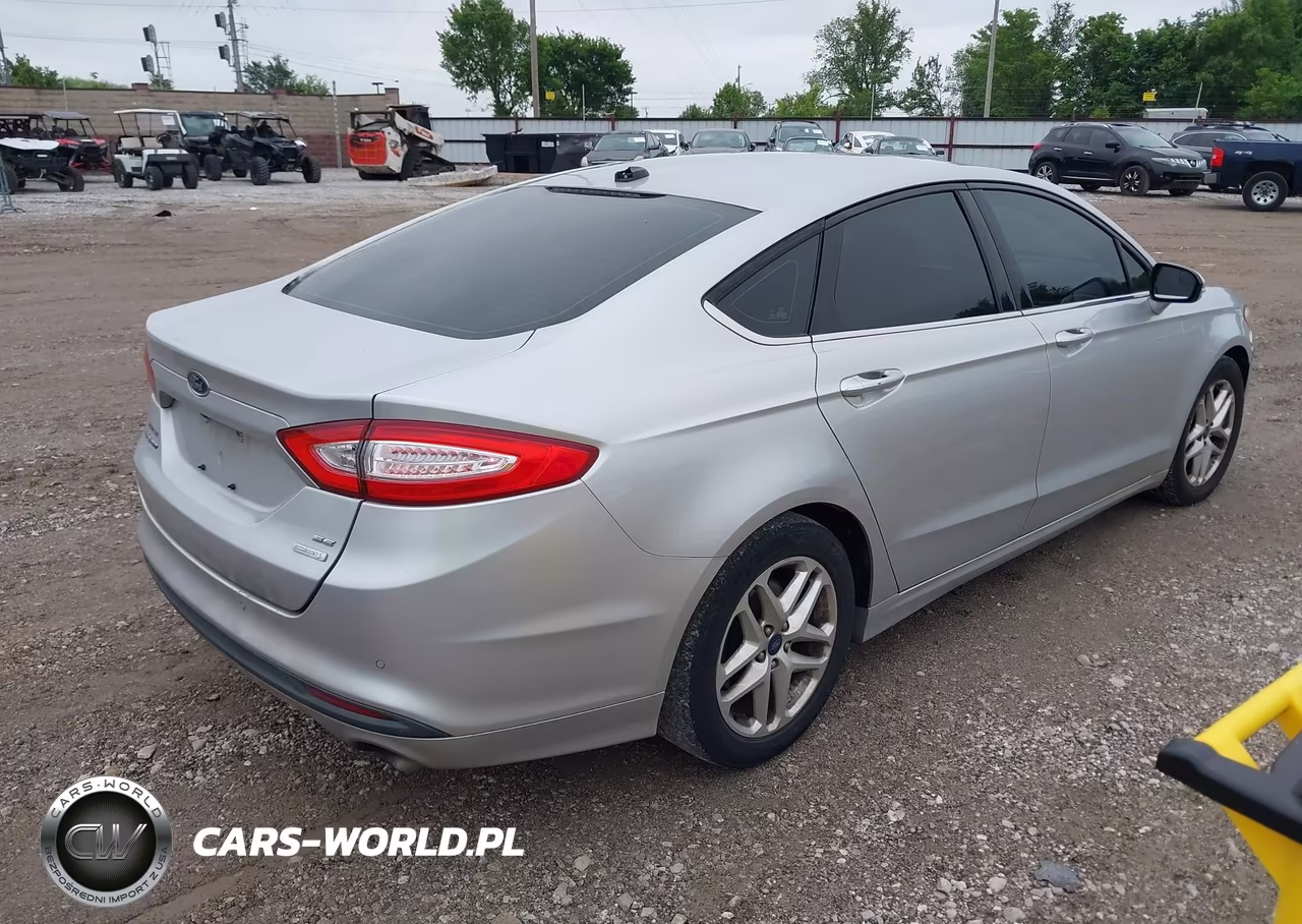 2013 Ford Fusion Se VIN:3FA6P0HR2DR125313 - 4