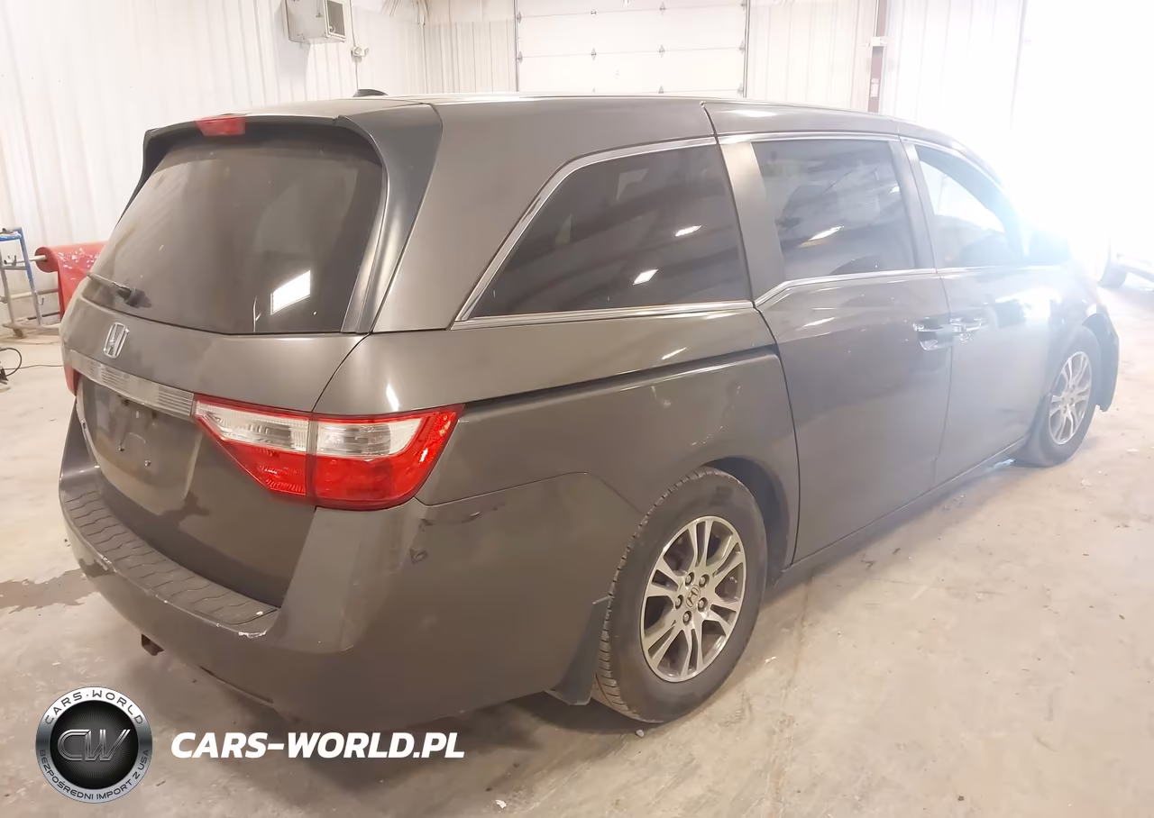 2013 Honda Odyssey Ex-L VIN:5FNRL5H63DB012641 - 4