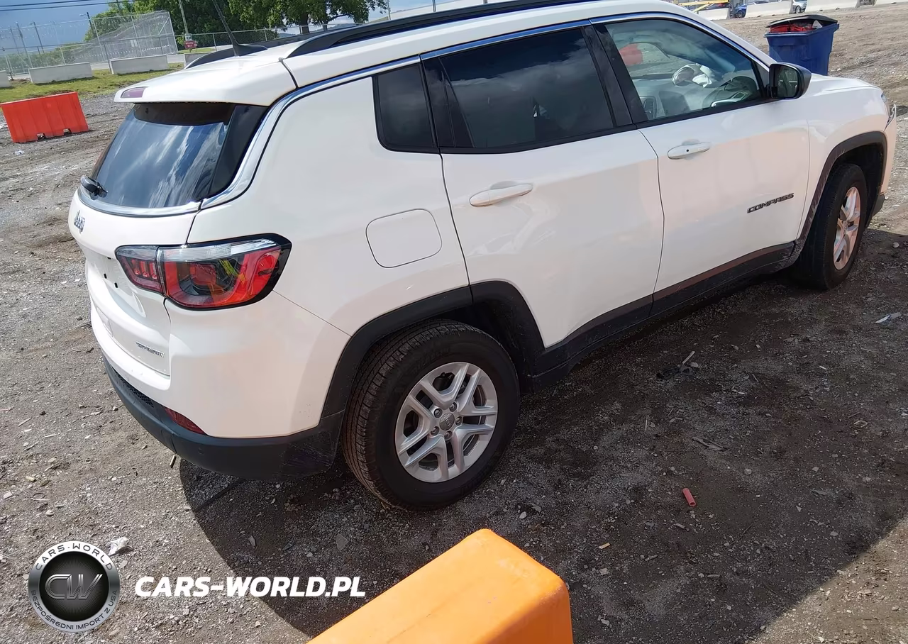 2019 Jeep Compass Sport Fwd VIN:3C4NJCAB3KT677330 - 4
