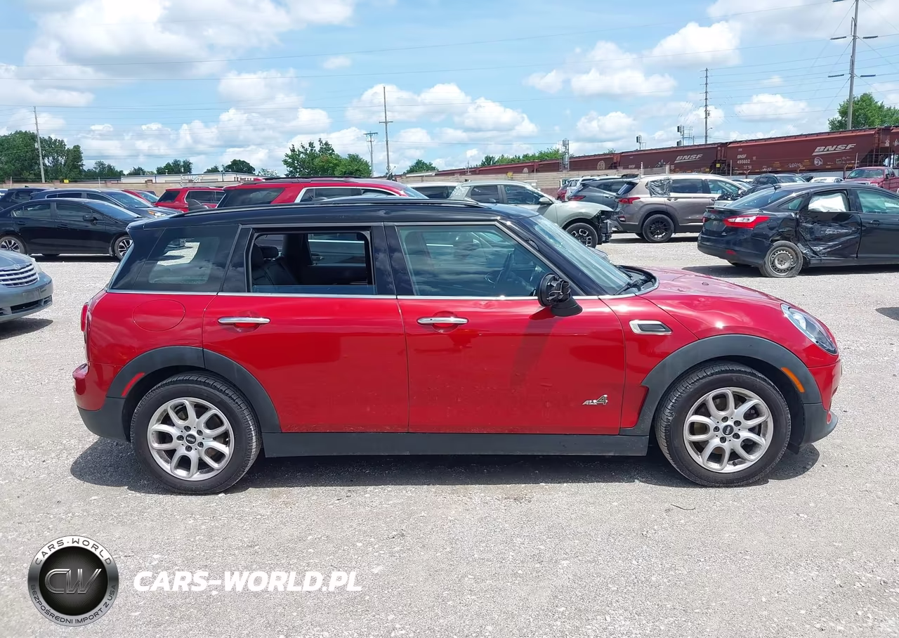 2017 Mini Clubman Cooper VIN:WMWLU1C57H2F27404 - 13
