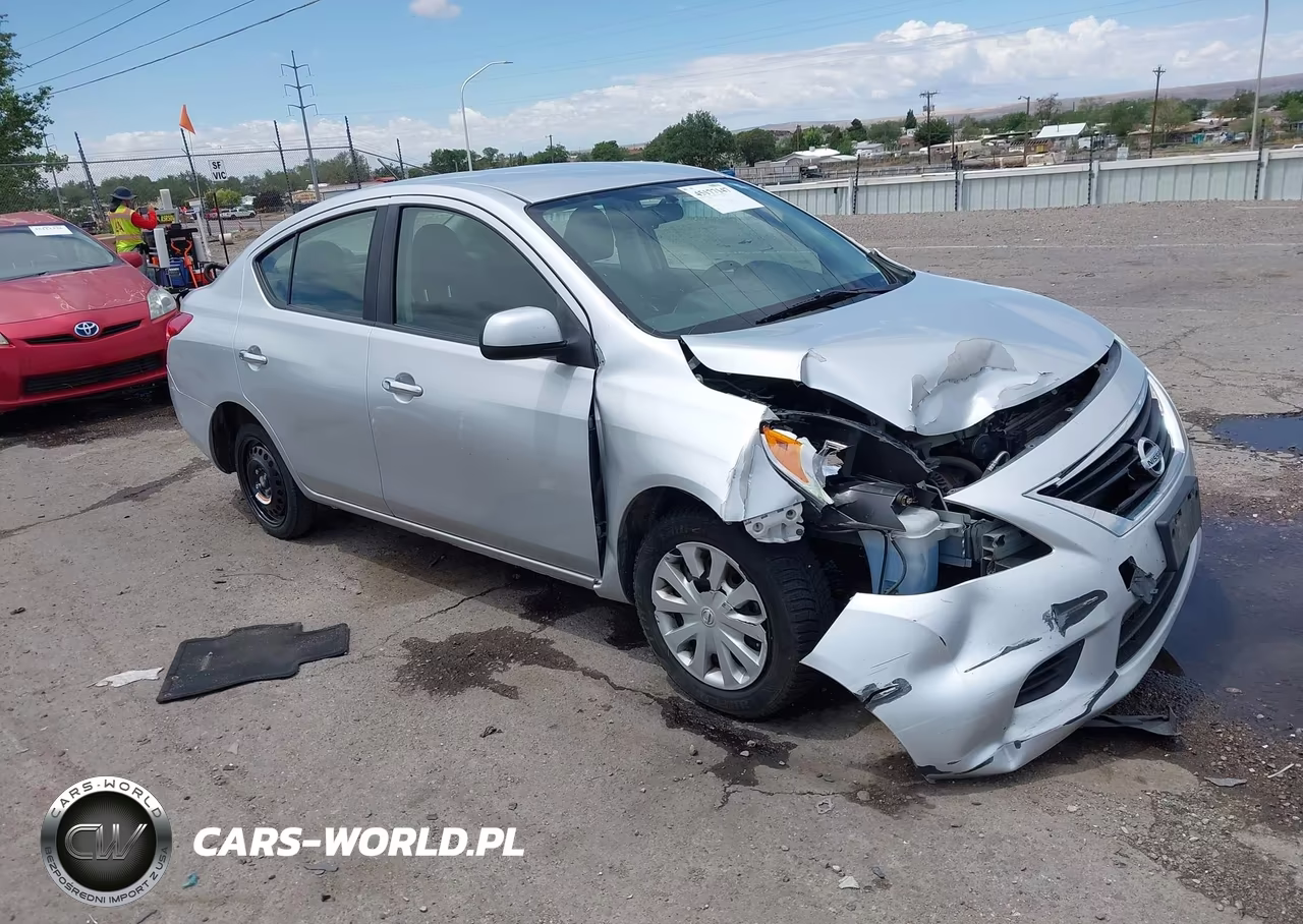 2012 Nissan Versa 1.6 Sv
