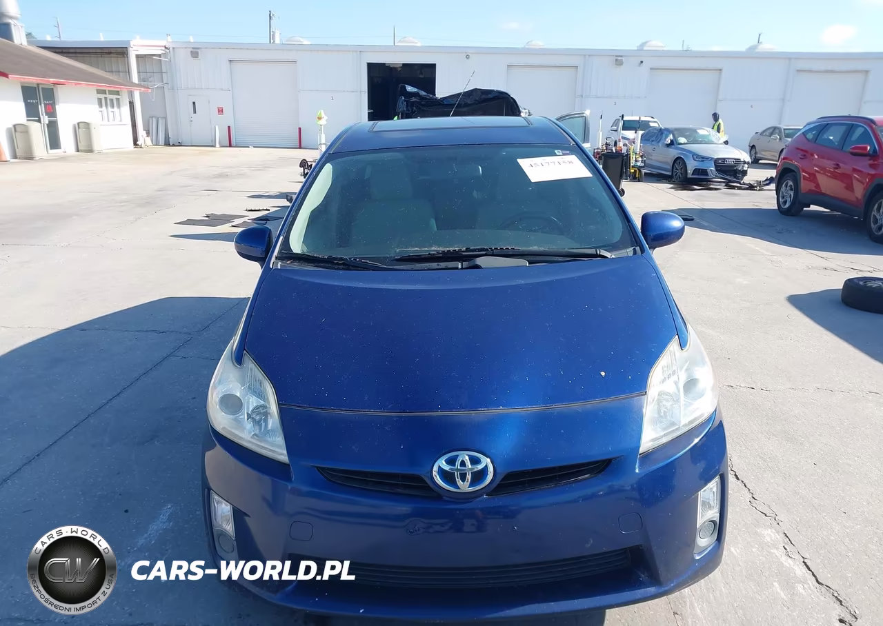 2011 Toyota Prius Two VIN:JTDKN3DU2B0314440 - 12