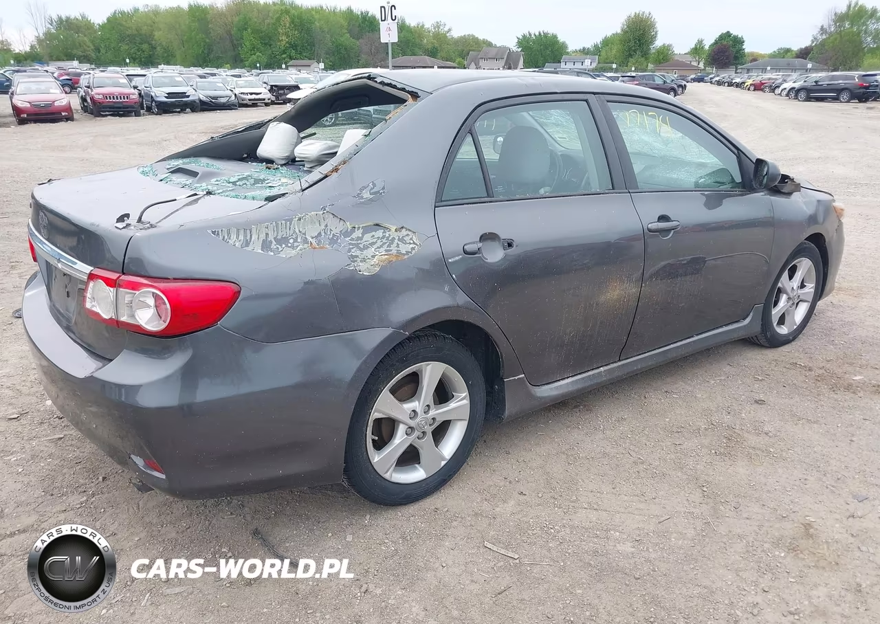 2012 Toyota Corolla S VIN:2T1BU4EE0CC802776 - 4