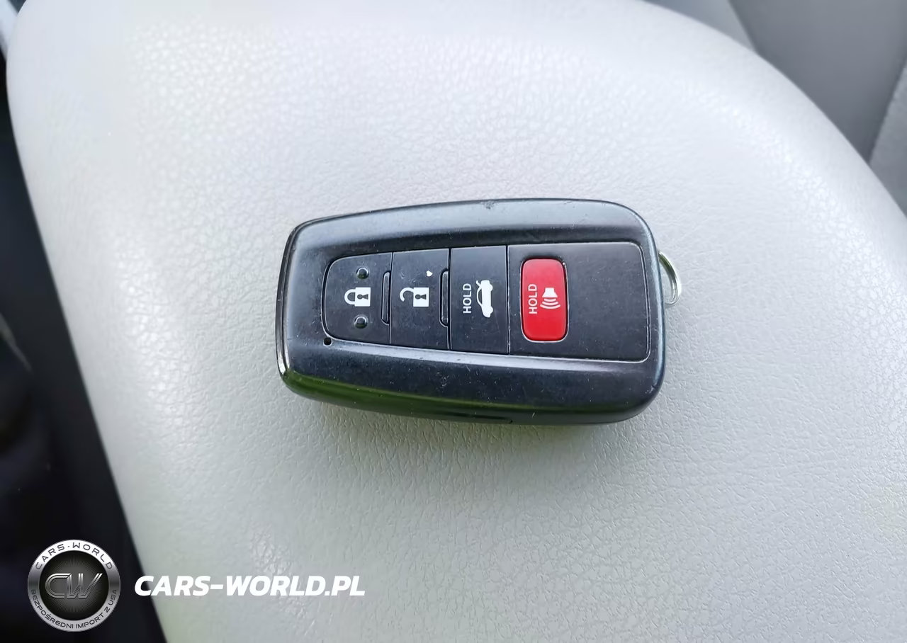 2019 Toyota Camry Le VIN:4T1B11HK3KU200962 - 11