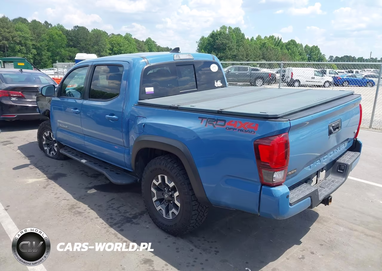 2019 Toyota Tacoma Trd Off Road VIN:3TMCZ5ANXKM214360 - 3