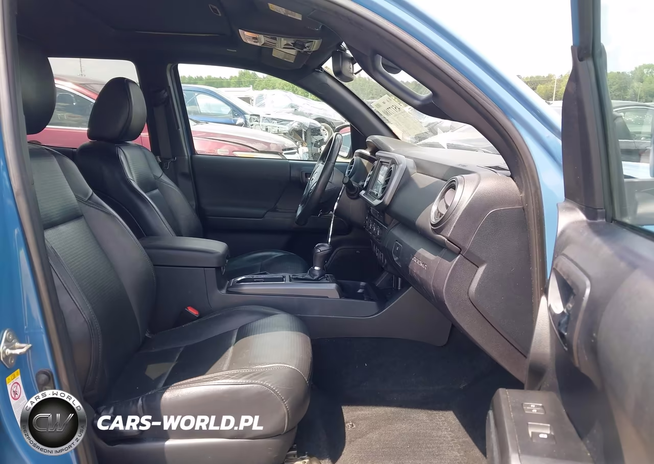 2019 Toyota Tacoma Trd Off Road VIN:3TMCZ5ANXKM214360 - 5