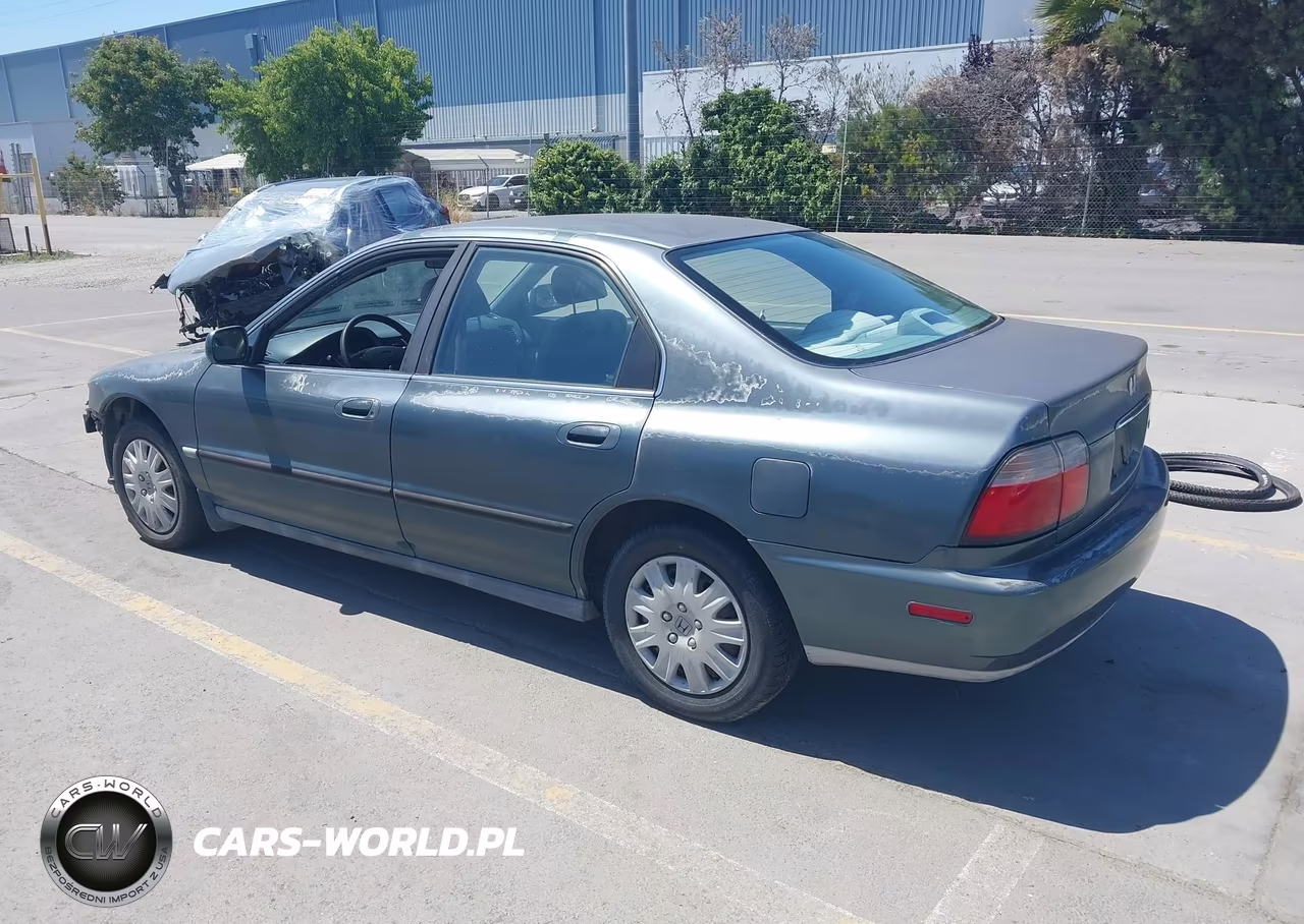 1997 Honda Accord Lx VIN:1HGCD5635VA225971 - 3