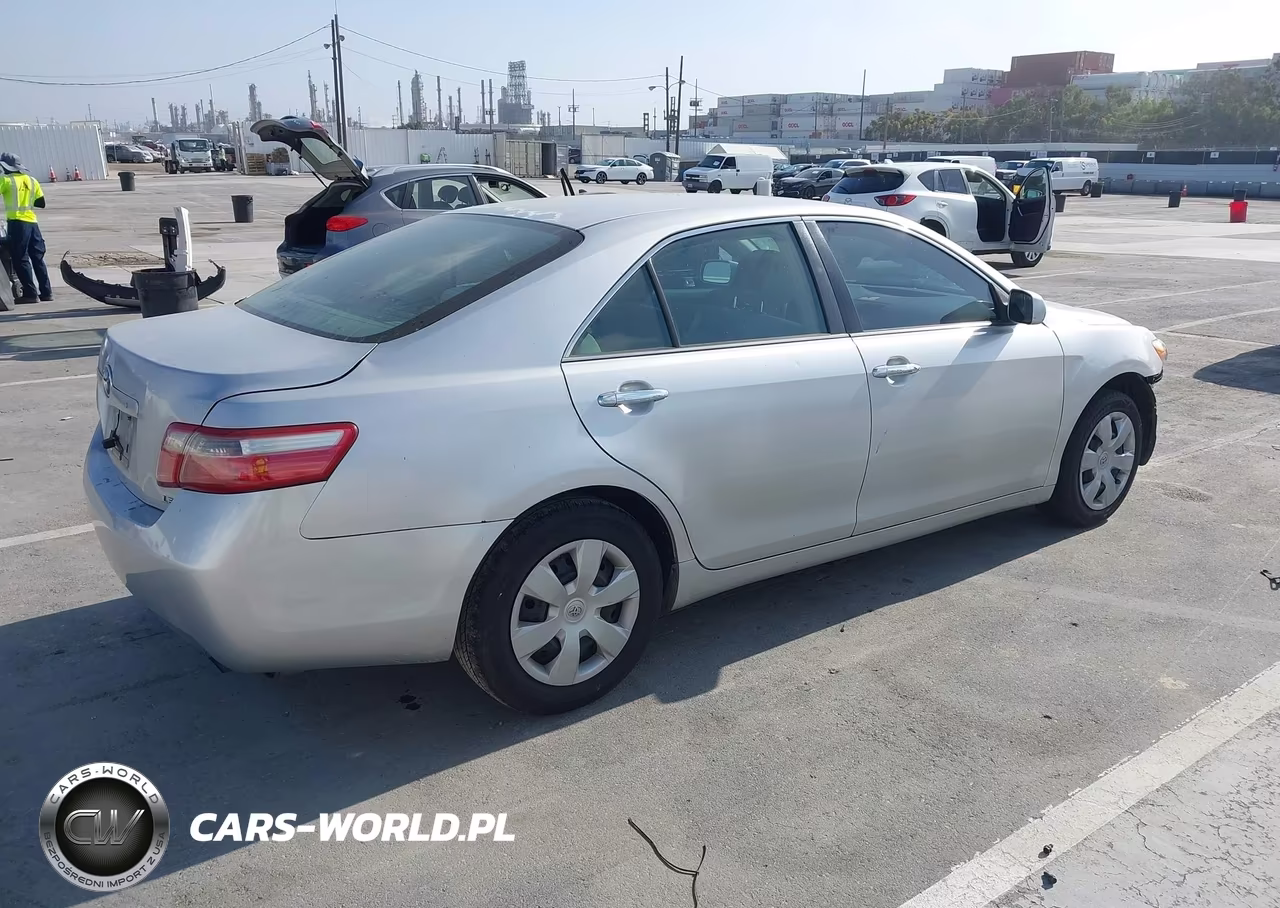 2007 Toyota Camry Le VIN:4T1BE46K37U067863 - 4