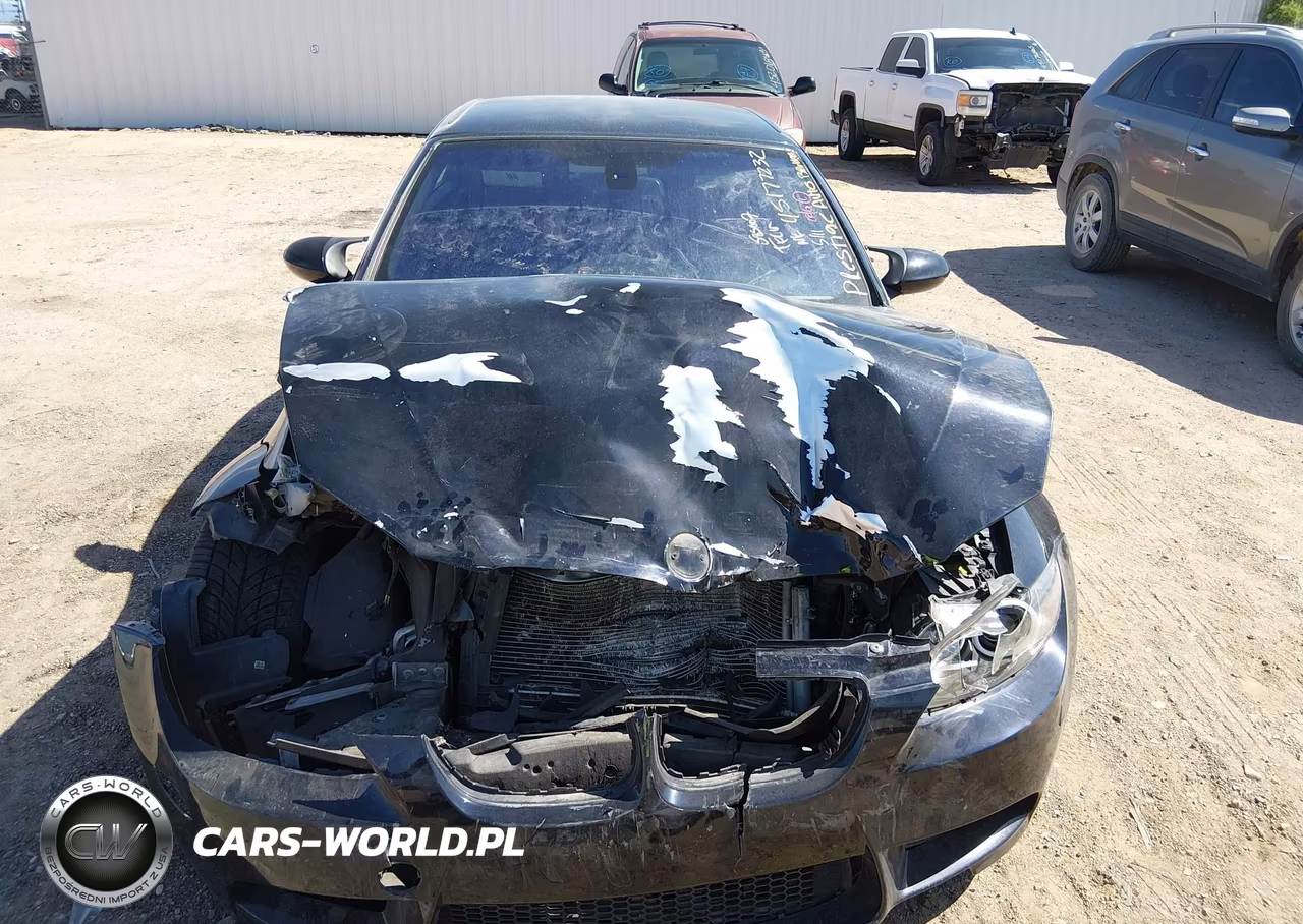 2011 BMW M3 VIN:WBSDX9C50BE585007 - 11