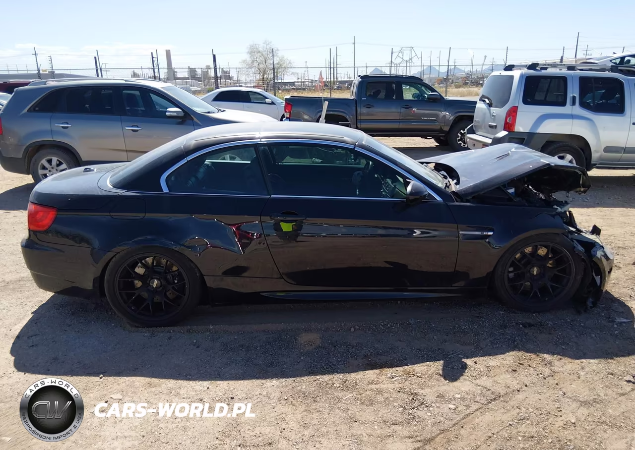 2011 BMW M3 VIN:WBSDX9C50BE585007 - 12
