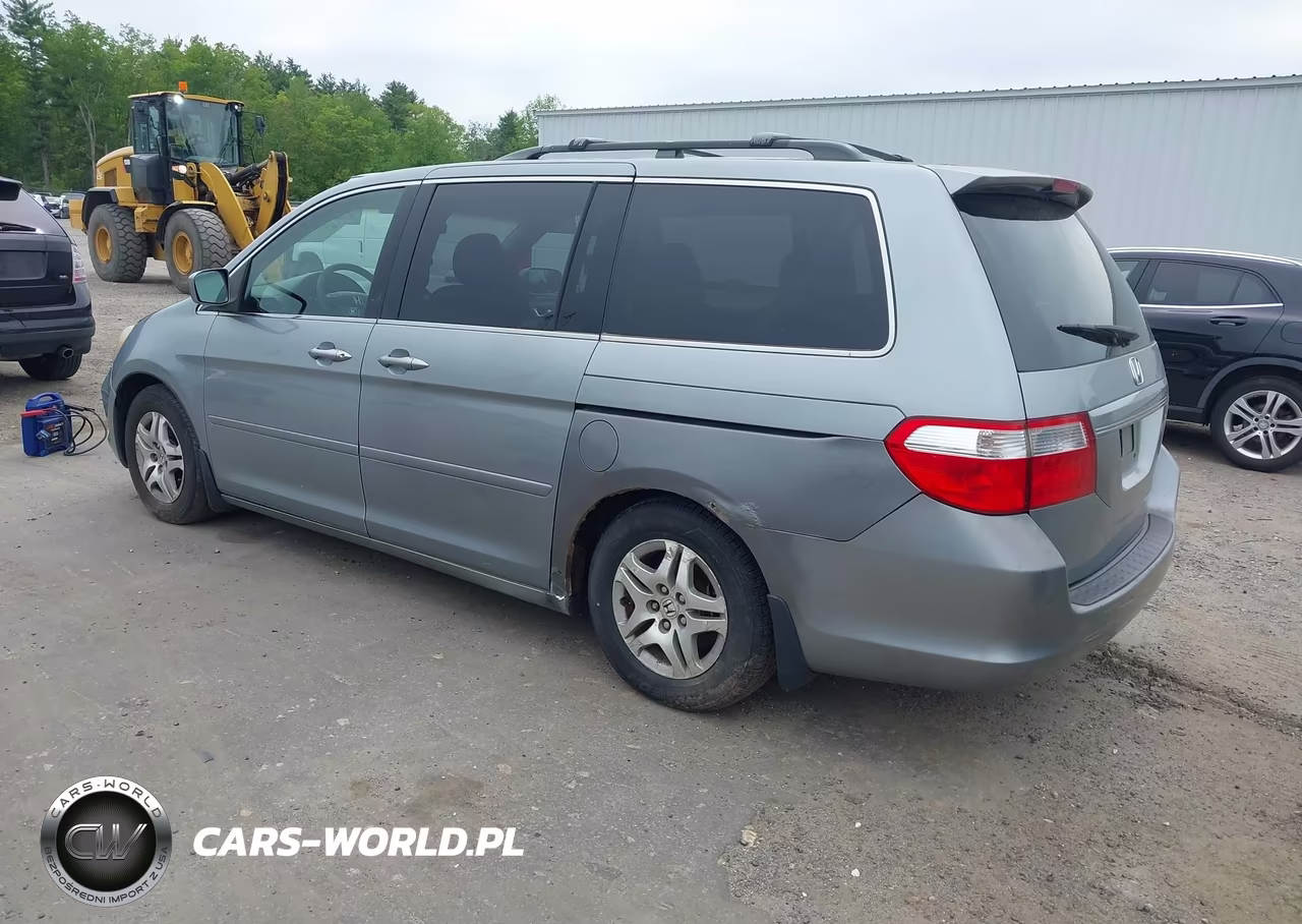 2005 Honda Odyssey Ex VIN:5FNRL38495B015564 - 3