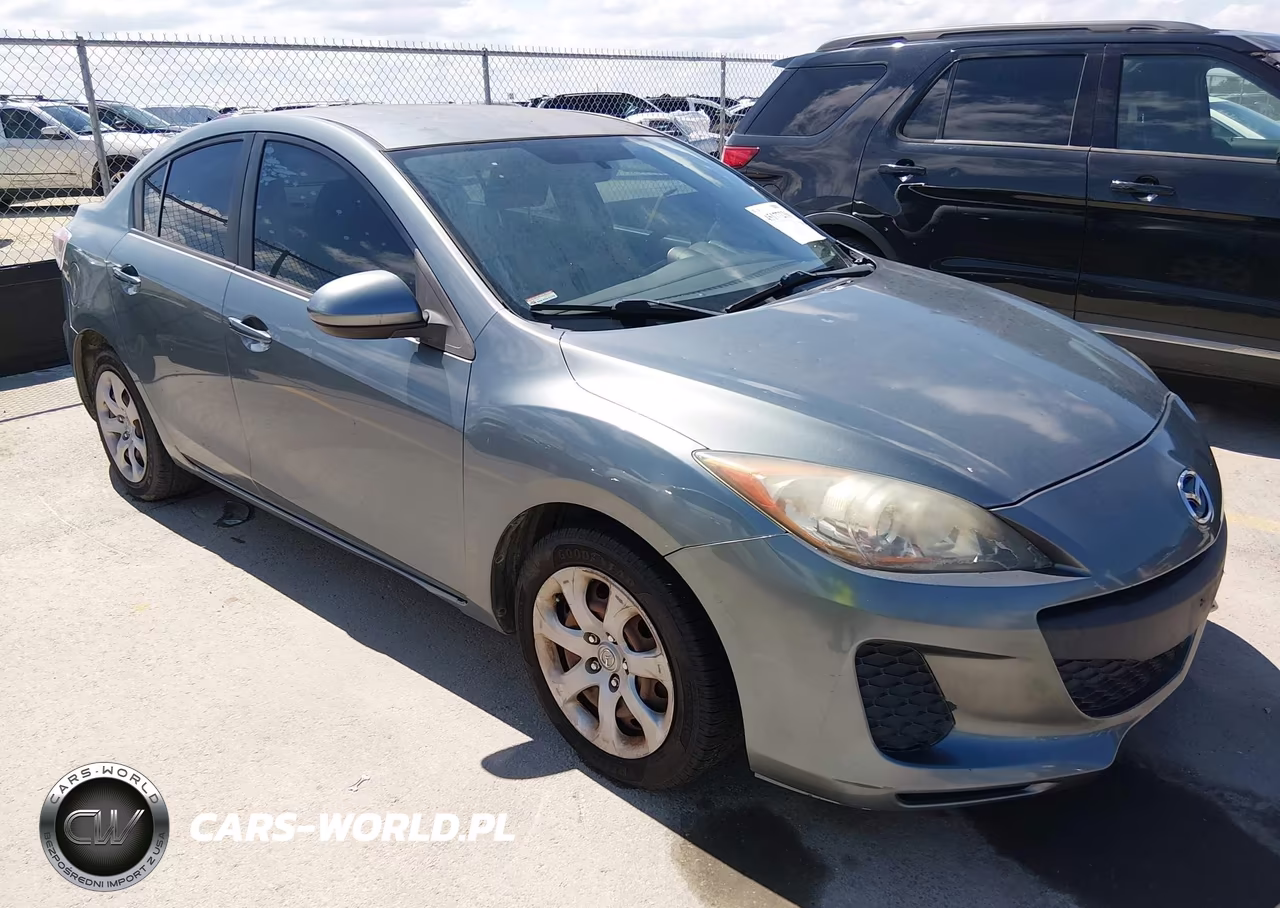 2013 Mazda Mazda3 I Sv