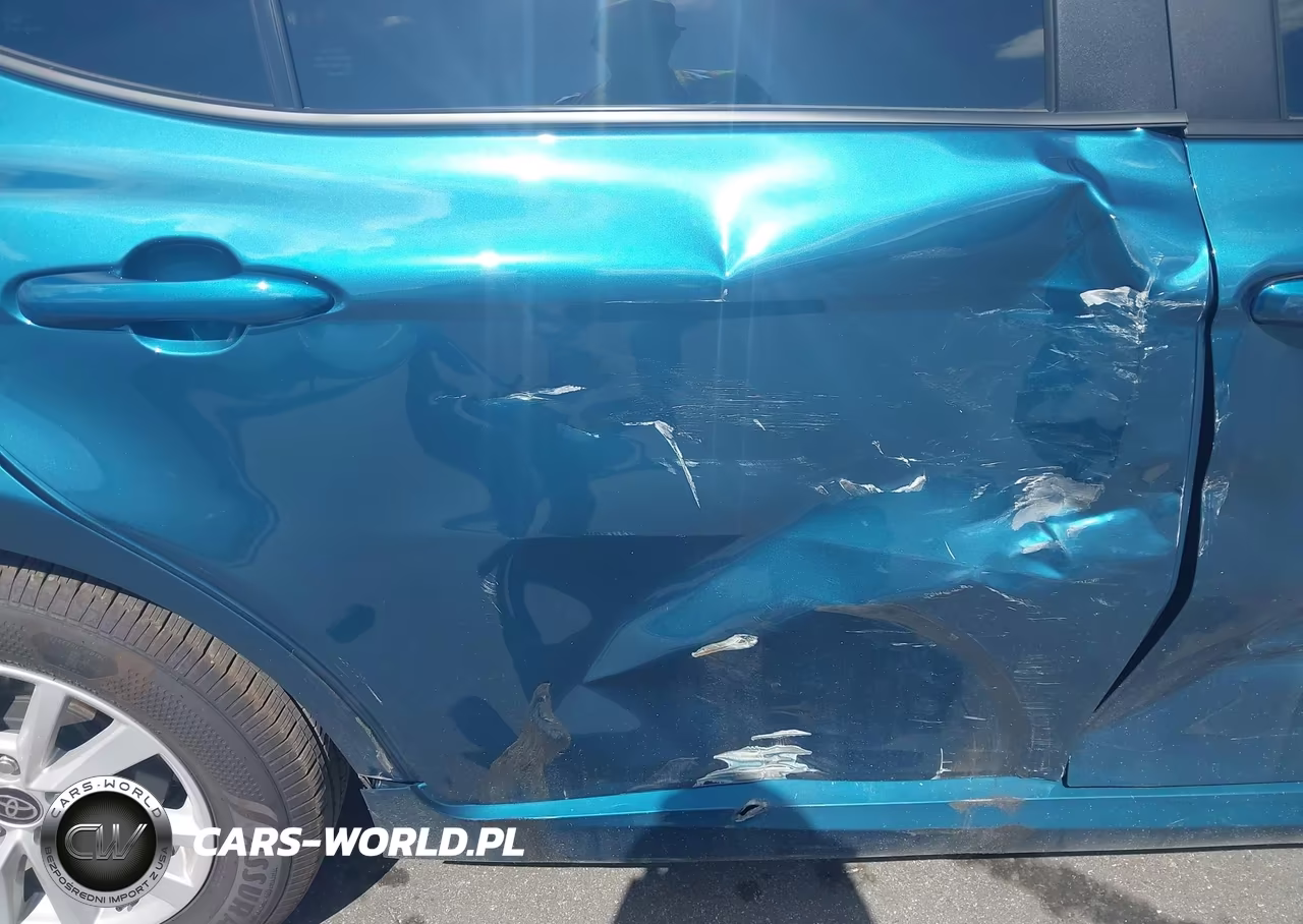 2026 Toyota Camry Le VIN:4T1DAACK3TU260984 - 19