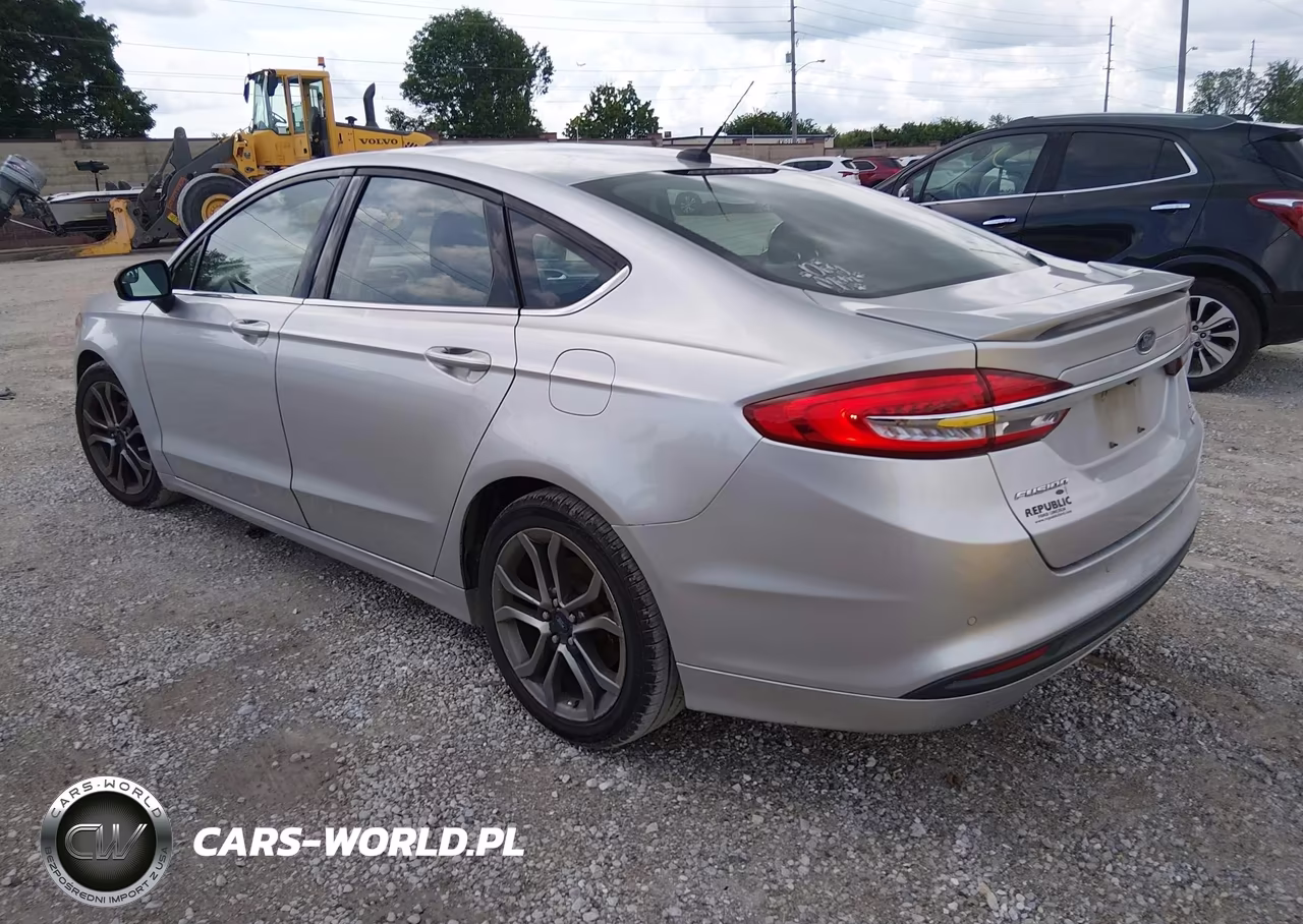 2017 Ford Fusion Se VIN:3FA6P0HDXHR329111 - 3