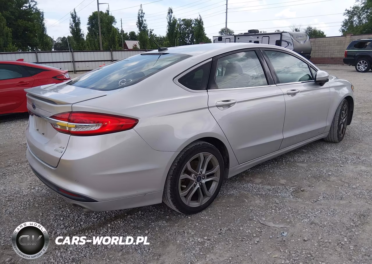 2017 Ford Fusion Se VIN:3FA6P0HDXHR329111 - 4