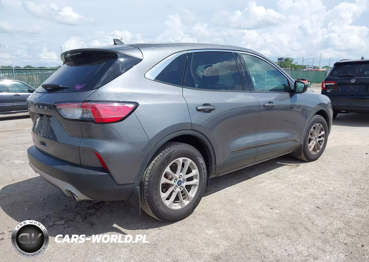 2022 Ford Escape Se VIN:1FMCU0G64NUB54167 - 4