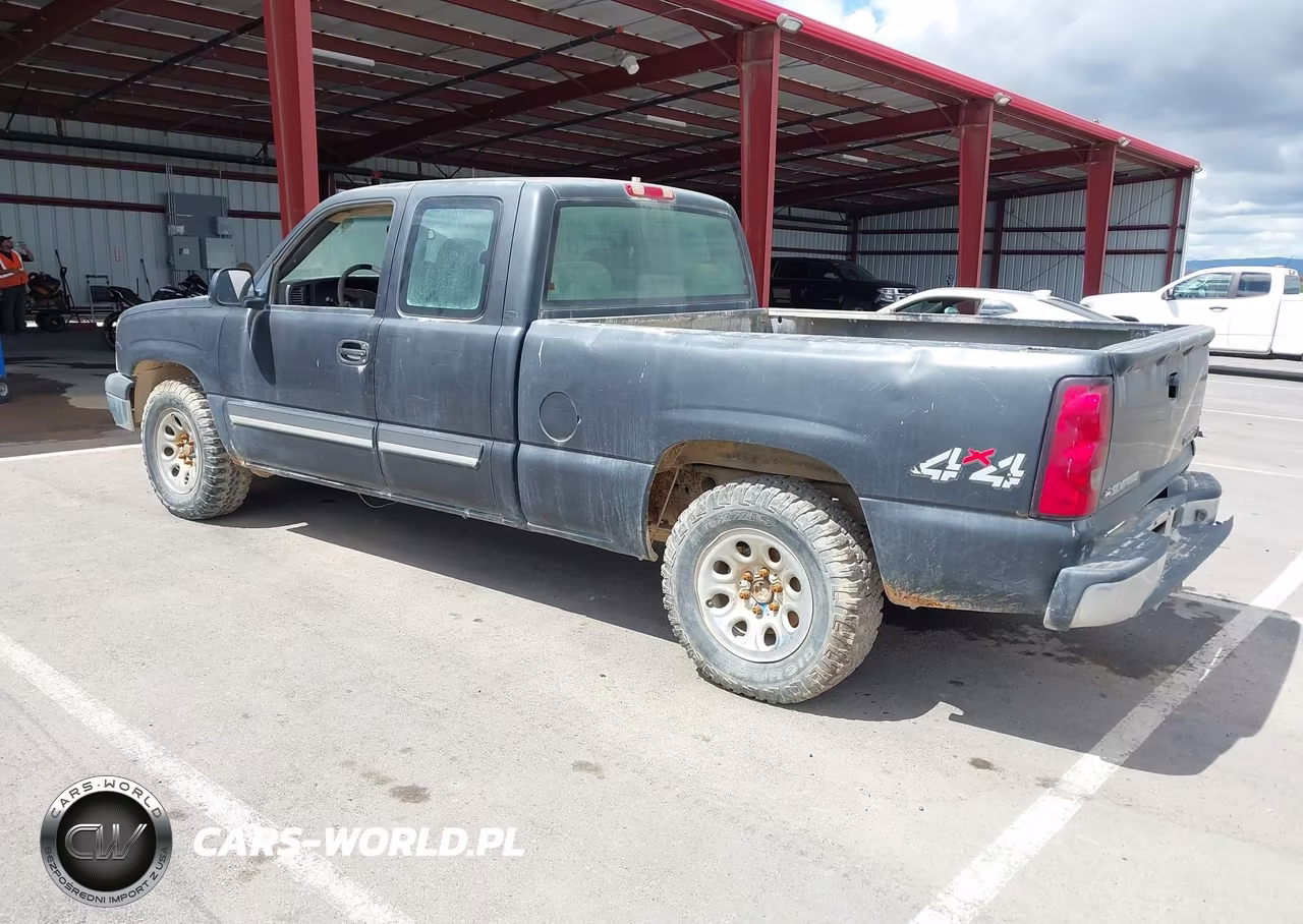 2005 Chevrolet Silverado 1500 Ls VIN:1GCEK19V55Z197819 - 3