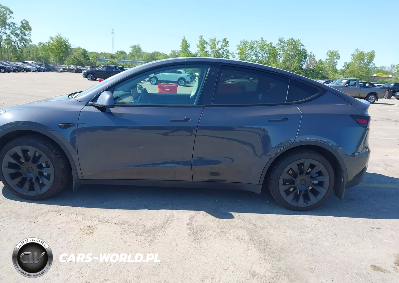2021 Tesla Model Y Long Range Dual Motor All-Wheel Drive VIN:5YJYGAEE9MF293946 - 14