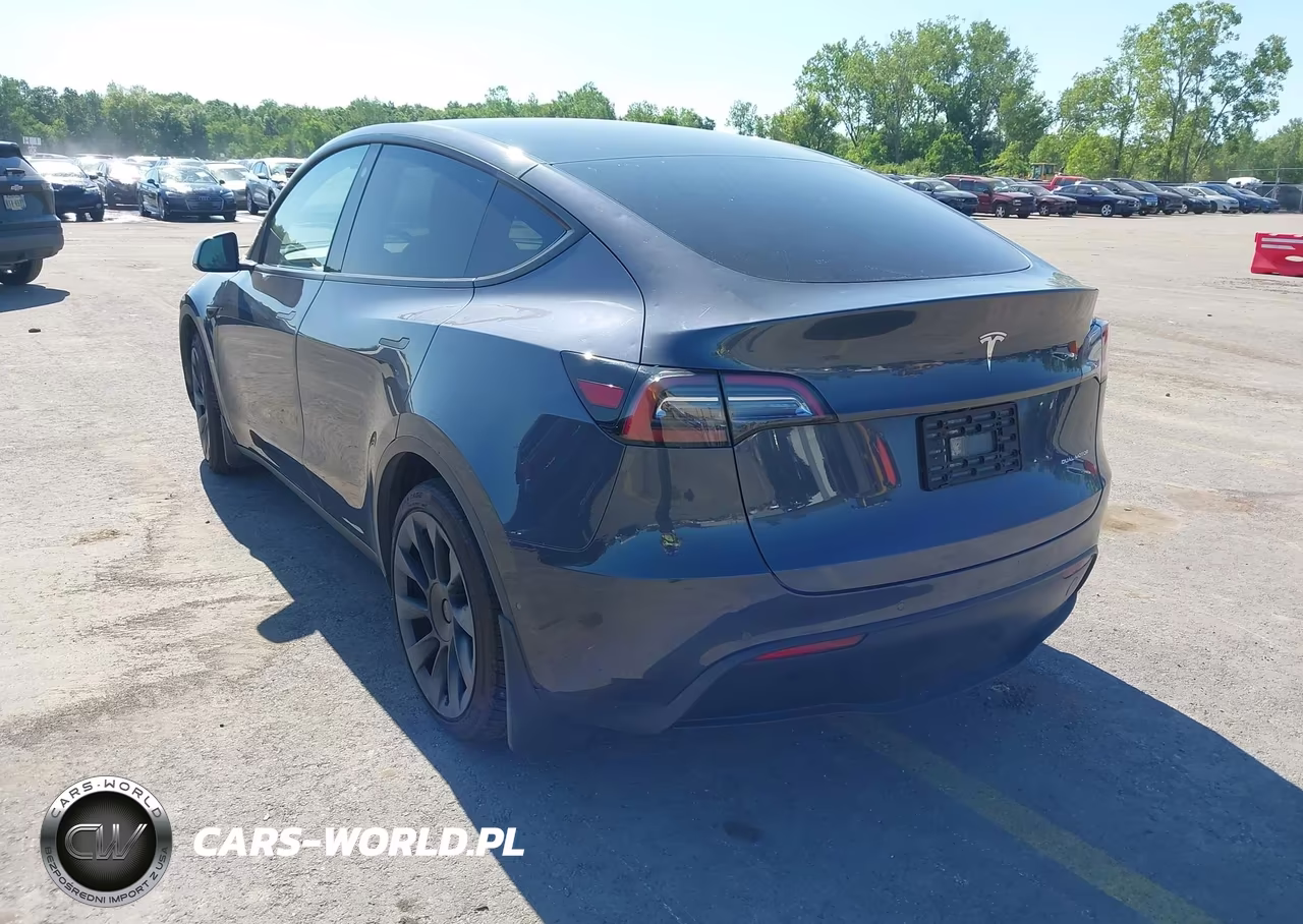 2021 Tesla Model Y Long Range Dual Motor All-Wheel Drive VIN:5YJYGAEE9MF293946 - 3