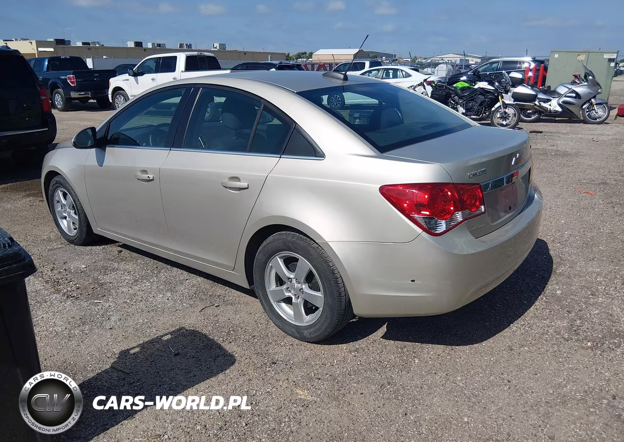 2015 Chevrolet Cruze 1Lt Auto VIN:1G1PC5SB5F7152205 - 3