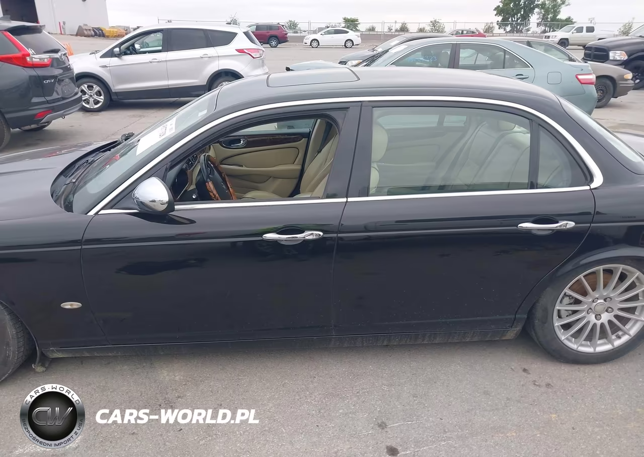 2007 Jaguar Xj VIN:SAJWA79B27SH14817 - 14