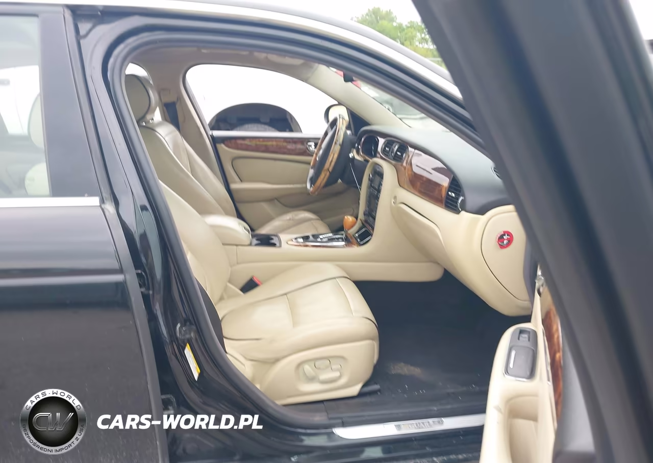 2007 Jaguar Xj VIN:SAJWA79B27SH14817 - 5