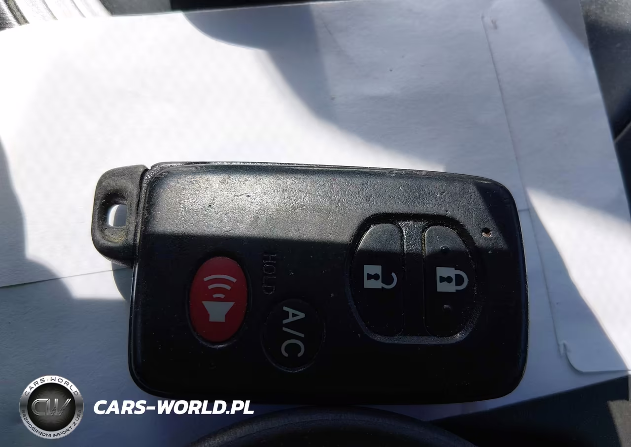 2011 Toyota Prius Three VIN:JTDKN3DU7B0259533 - 11