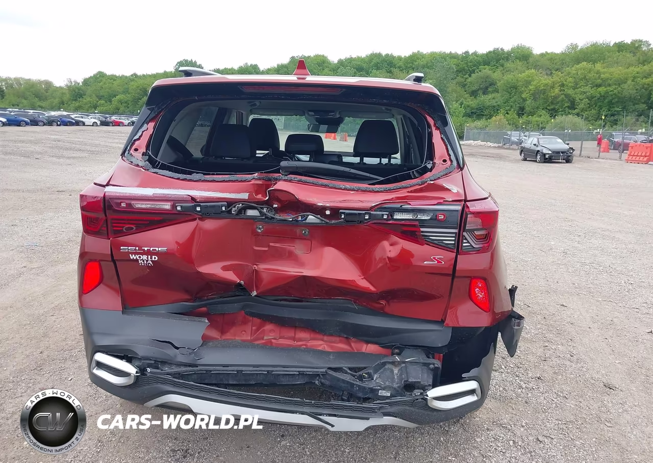 2021 Kia Seltos S VIN:KNDEU2AA0M7114252 - 16