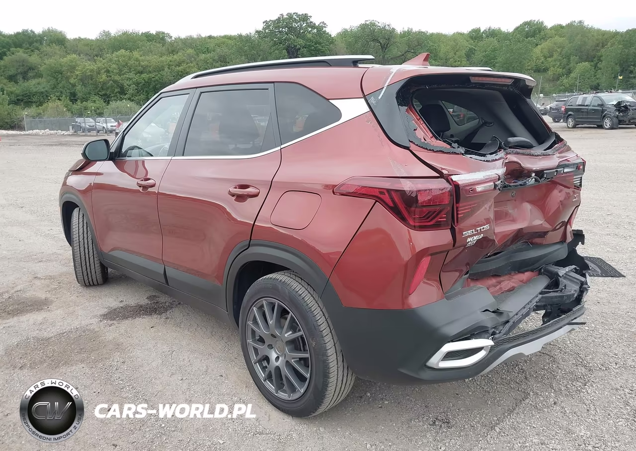 2021 Kia Seltos S VIN:KNDEU2AA0M7114252 - 3