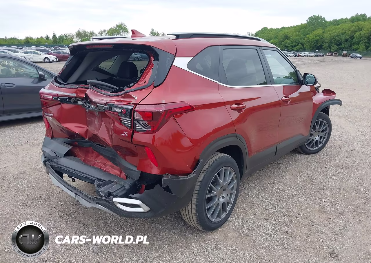 2021 Kia Seltos S VIN:KNDEU2AA0M7114252 - 4