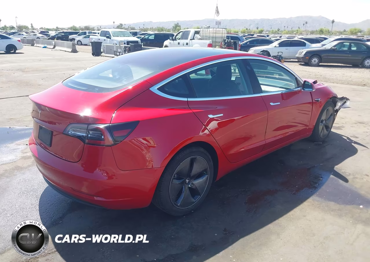 2018 Tesla Model 3 Long Range-Mid Range VIN:5YJ3E1EA1JF159456 - 4