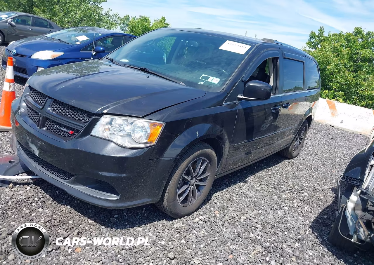 2017 Dodge Grand Caravan Sxt VIN:2C4RDGCG2HR862764 - 2