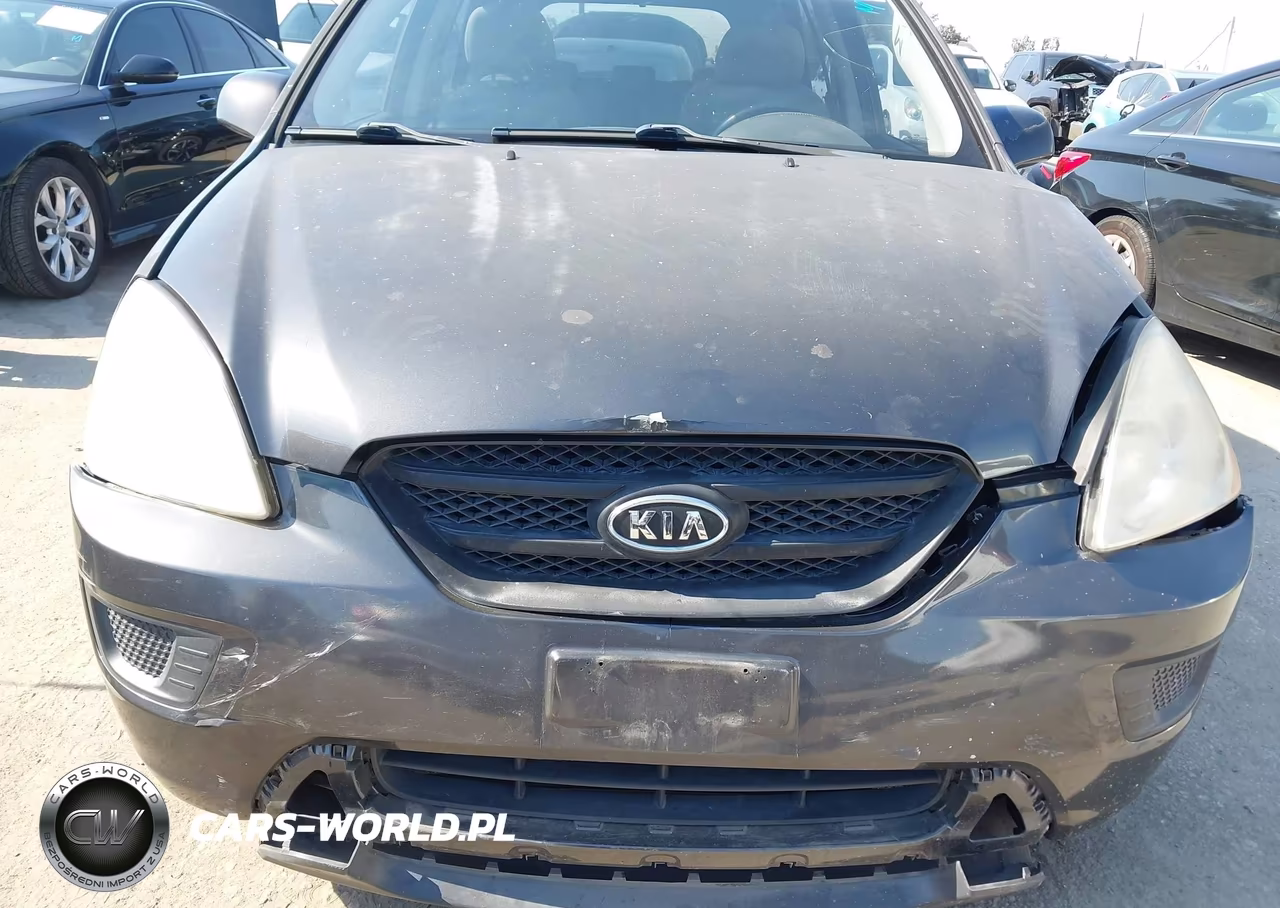 2008 Kia Rondo Lx V6 VIN:KNAFG526687135827 - 6