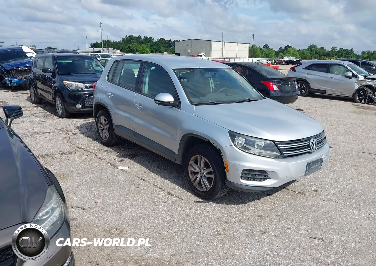 2012 Volkswagen Tiguan S – zdjęcie 1 z 14