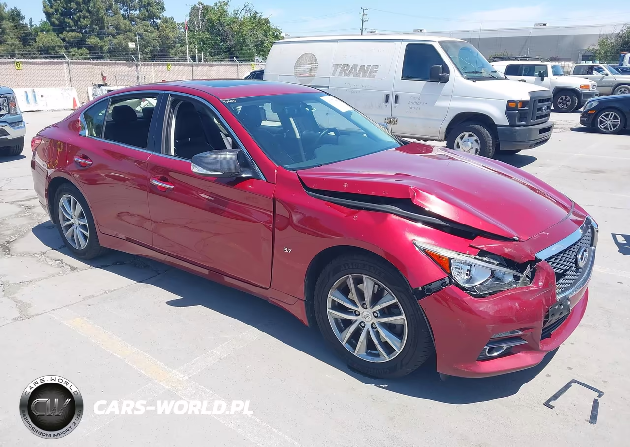 2015 Infiniti Q50 Premium