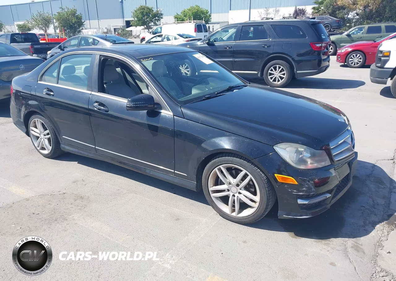 2013 Mercedes-Benz C 250 Sport