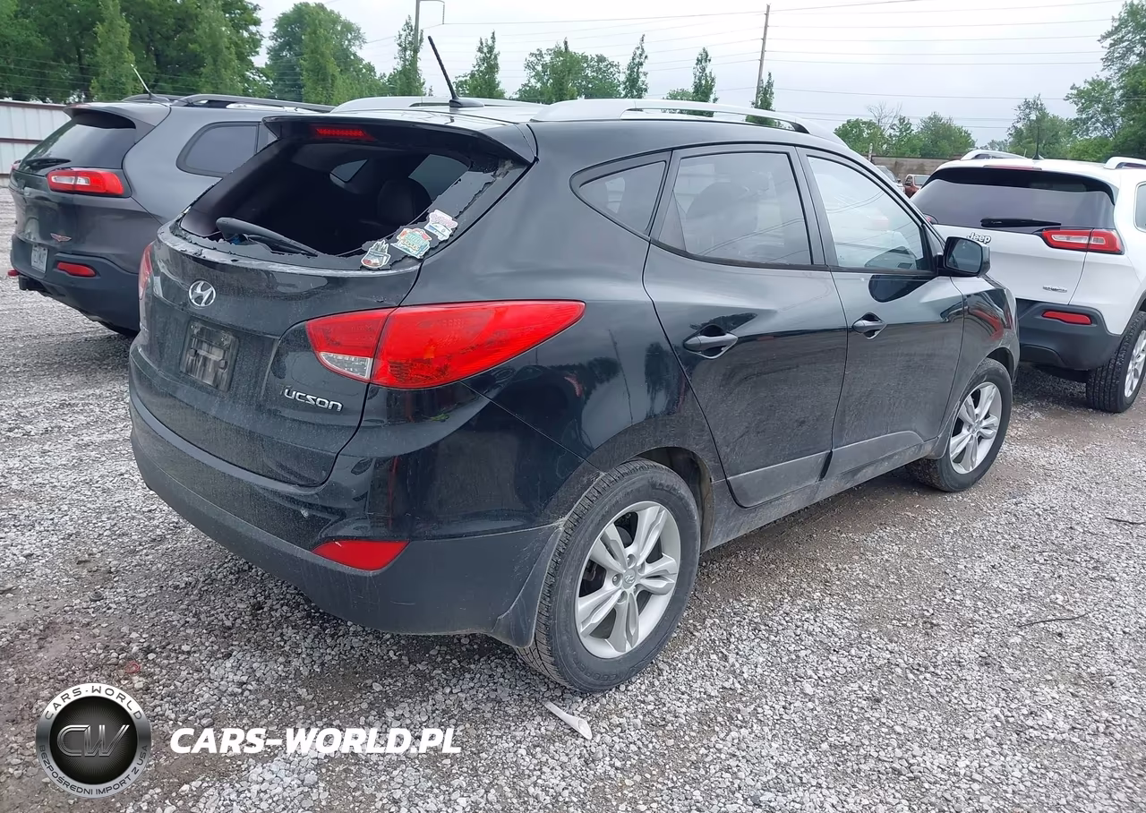 2011 Hyundai Tucson Gls VIN:KM8JU3AC4BU124783 - 4
