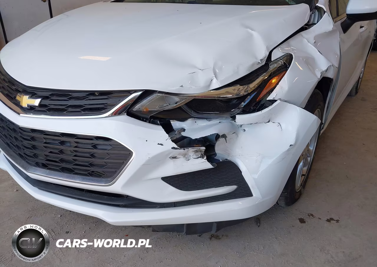 2017 Chevrolet Cruze Lt Auto VIN:3G1BE6SMXHS545746 - 6