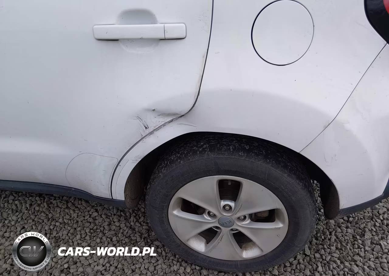 2014 Kia Soul VIN:KNDJN2A25E7111448 - 6