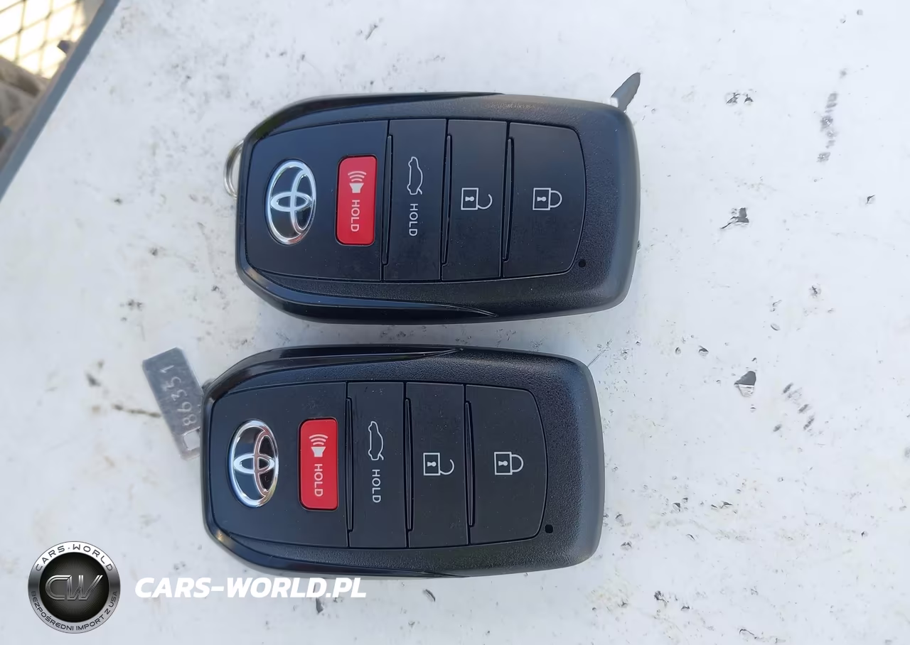 2026 Toyota Corolla Hybrid Hybrid Le VIN:JTDBCMFE4T3131011 - 11