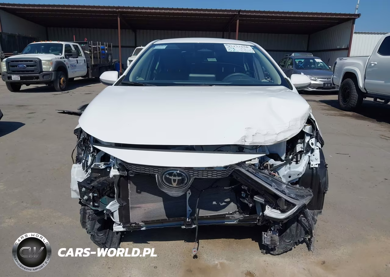 2026 Toyota Corolla Hybrid Hybrid Le VIN:JTDBCMFE4T3131011 - 13
