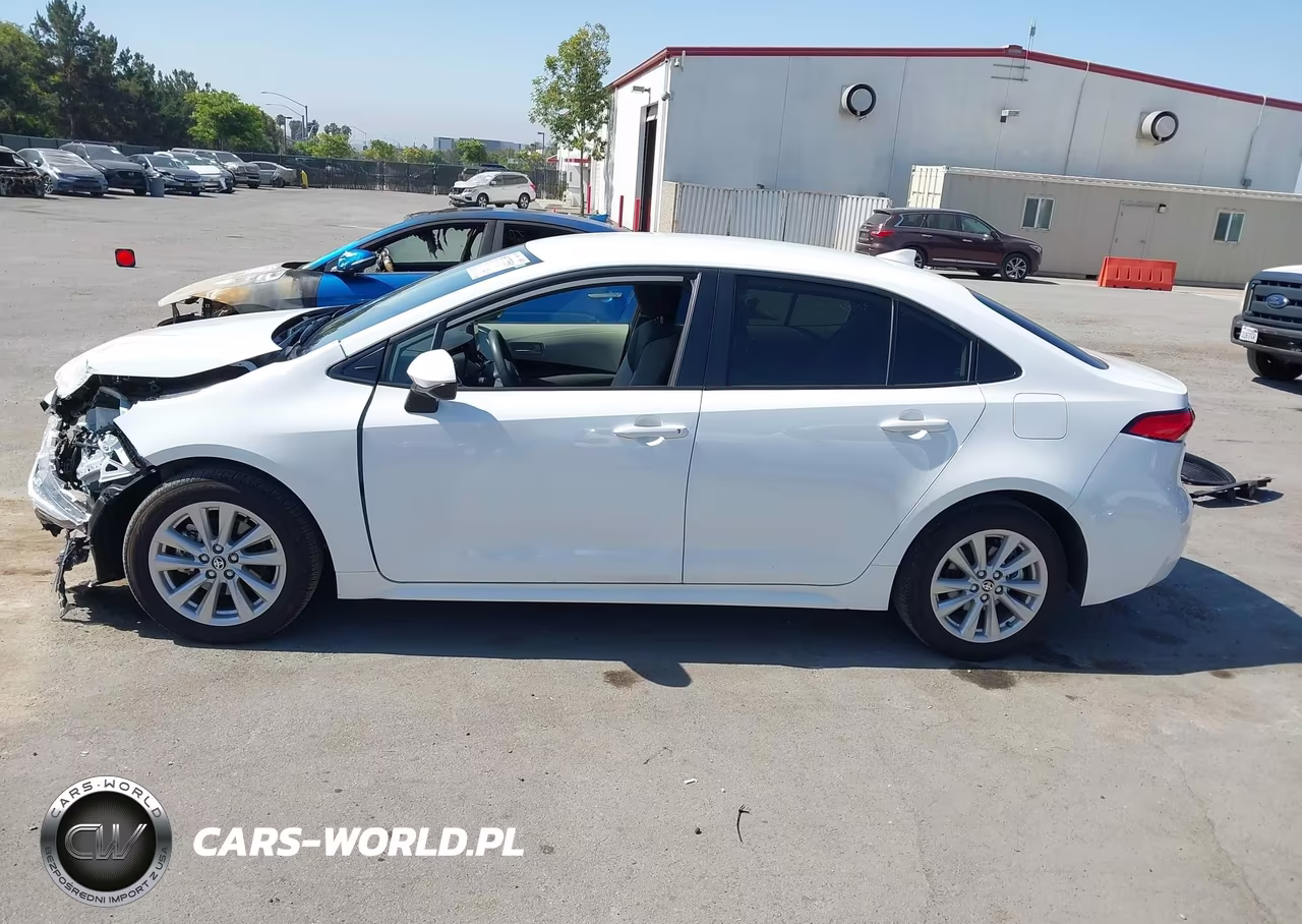 2026 Toyota Corolla Hybrid Hybrid Le VIN:JTDBCMFE4T3131011 - 15
