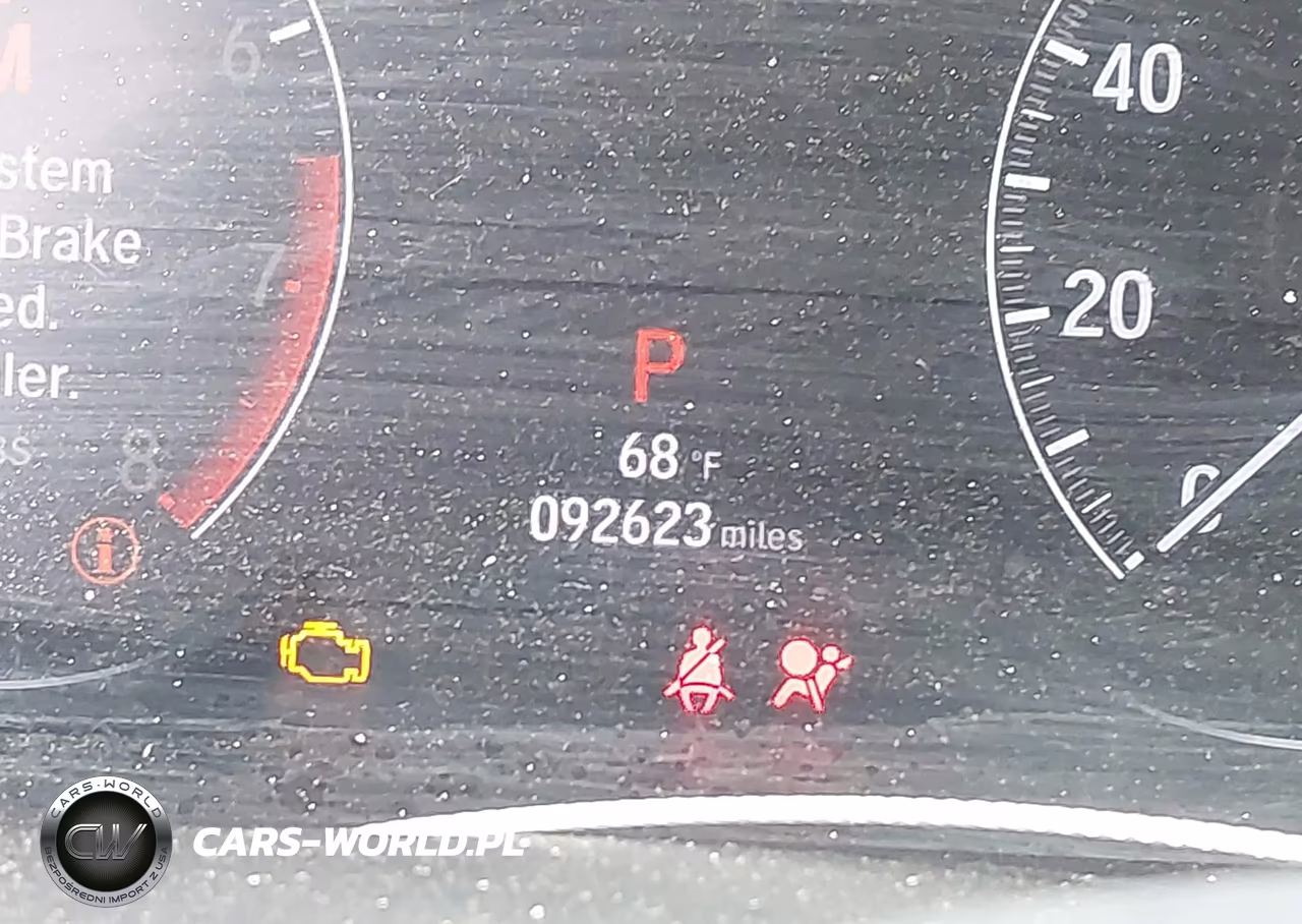 2018 Honda Accord Sport VIN:1HGCV1F3XJA223939 - 16
