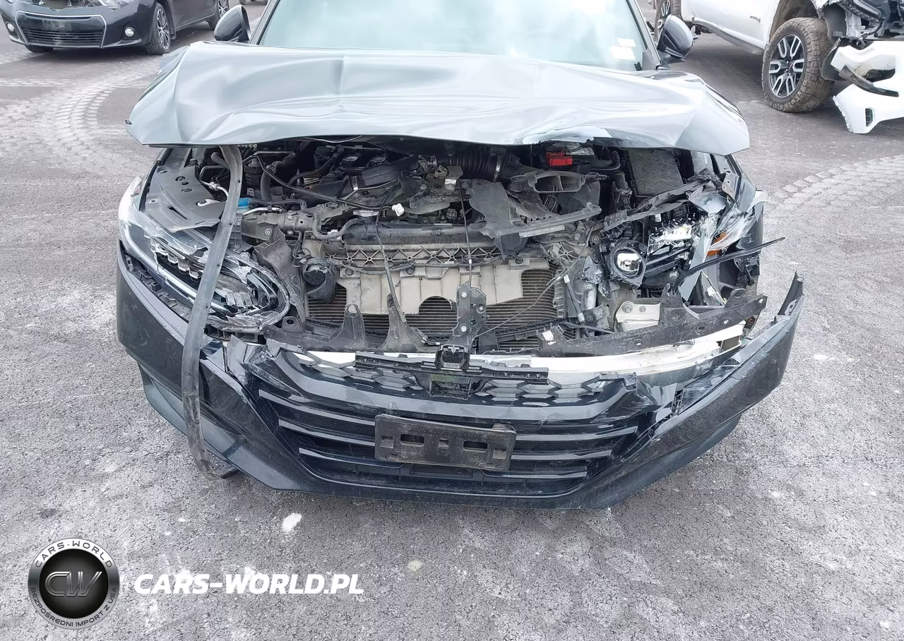 2018 Honda Accord Sport VIN:1HGCV1F3XJA223939 - 6
