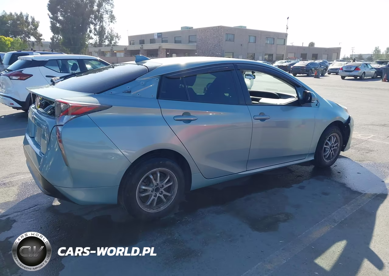 2016 Toyota Prius Two VIN:JTDKBRFU6G3504675 - 4