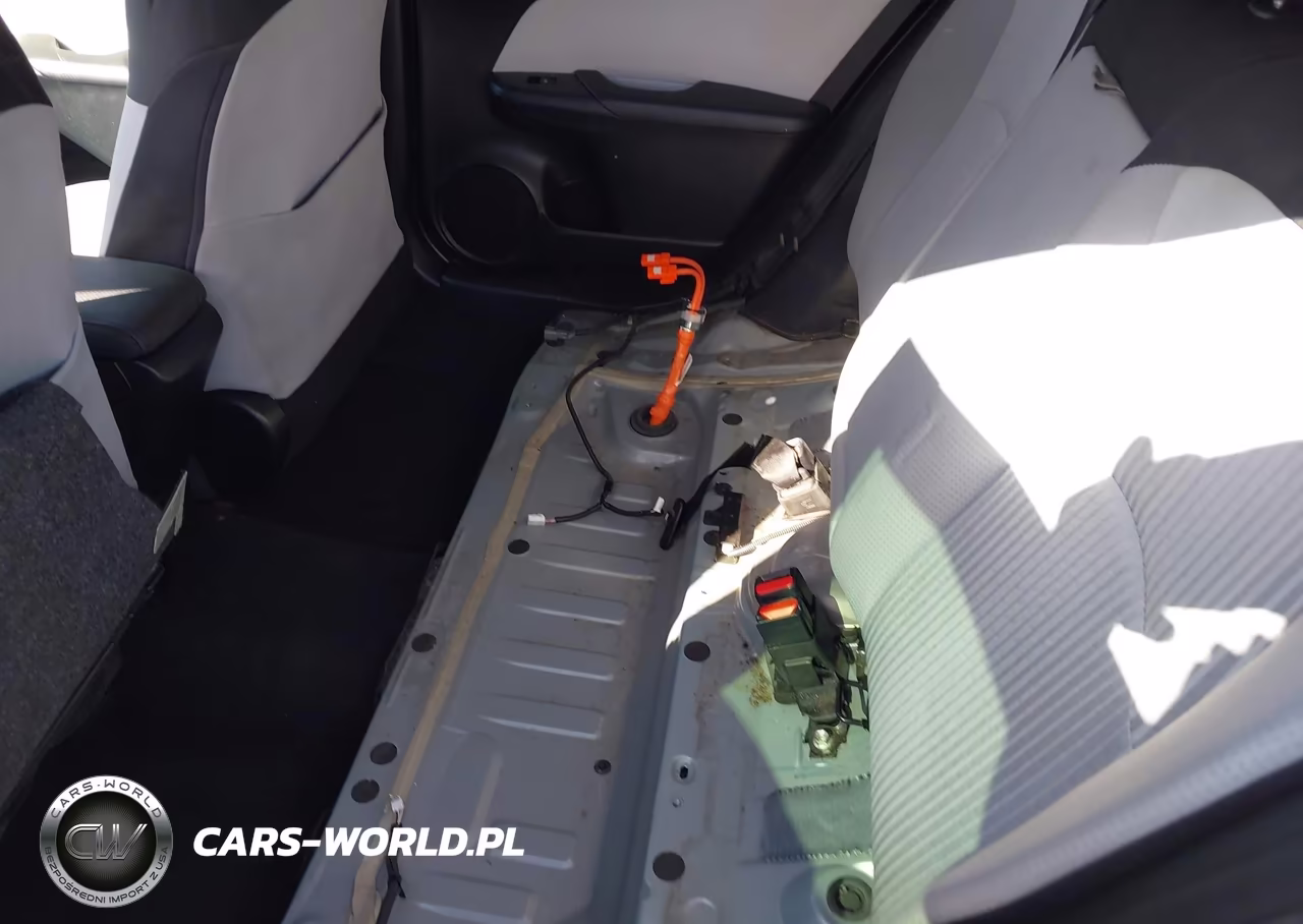 2016 Toyota Prius Two VIN:JTDKBRFU6G3504675 - 6